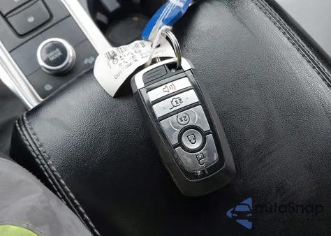 2022 Ford Explorer Xlt из США, поврежденный, VIN 1FMSK8DH3NGA08119